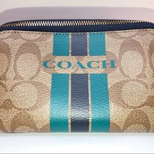 Coach Pouch